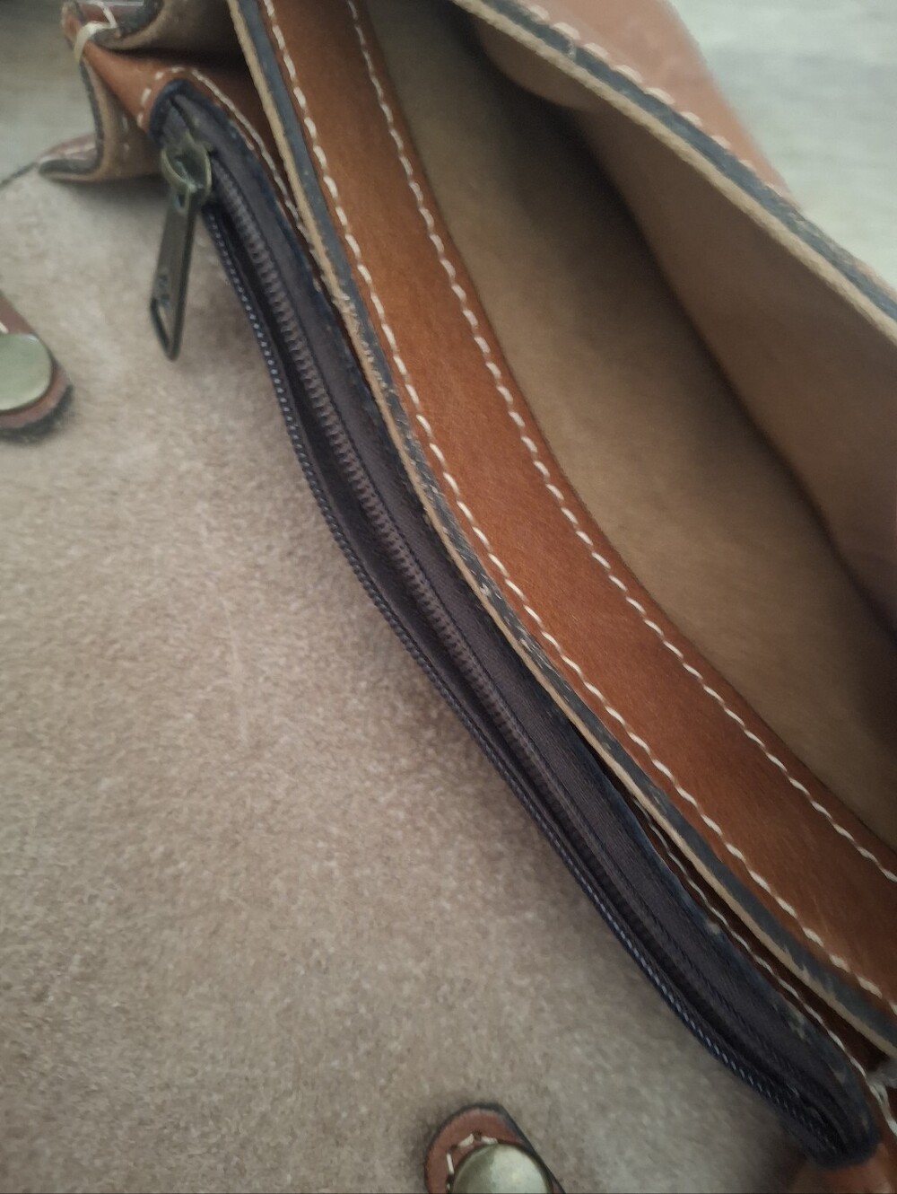 Patricia Nash Crossbody - Picture 8 of 12